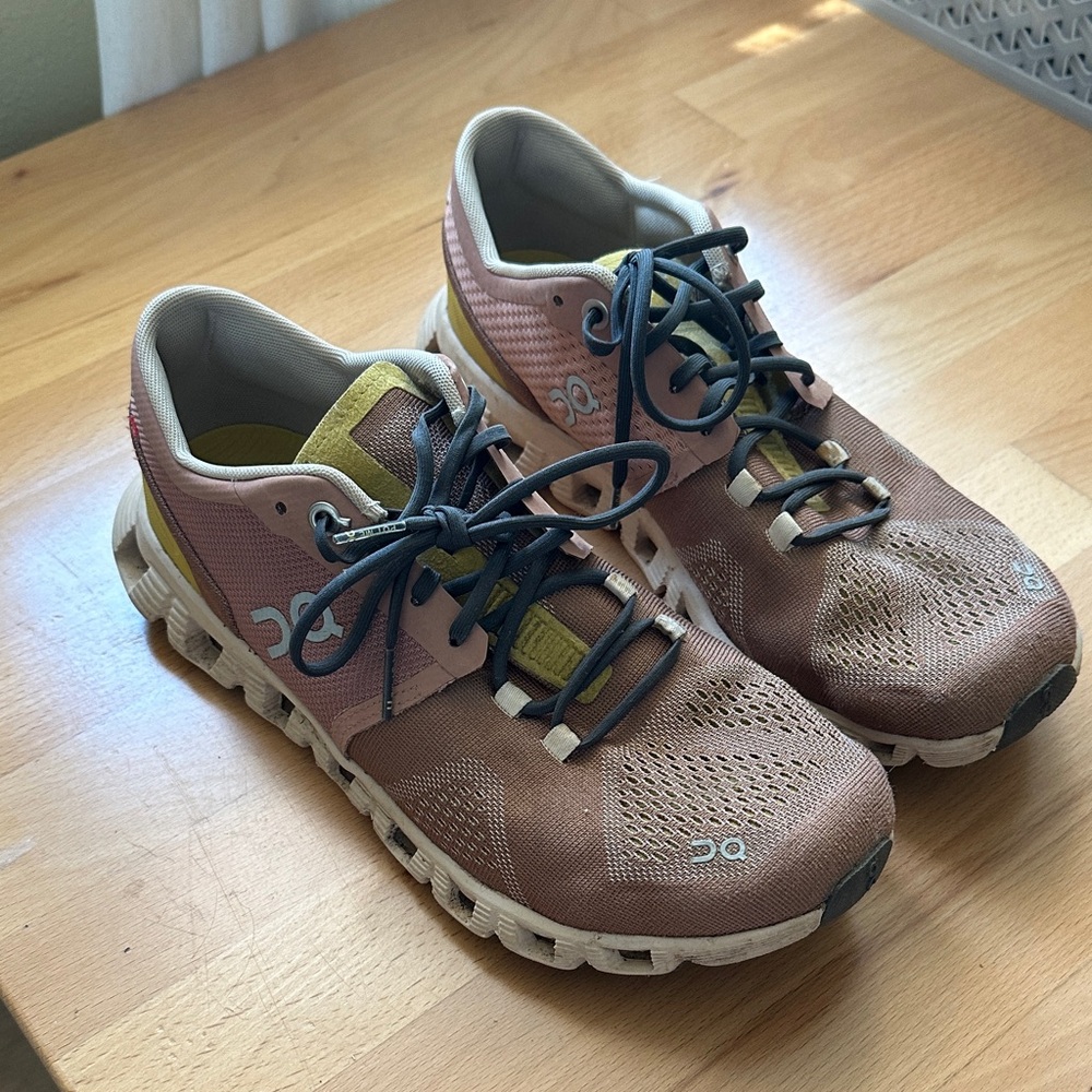 On Running Men's Tan and Olive Athletic Shoes